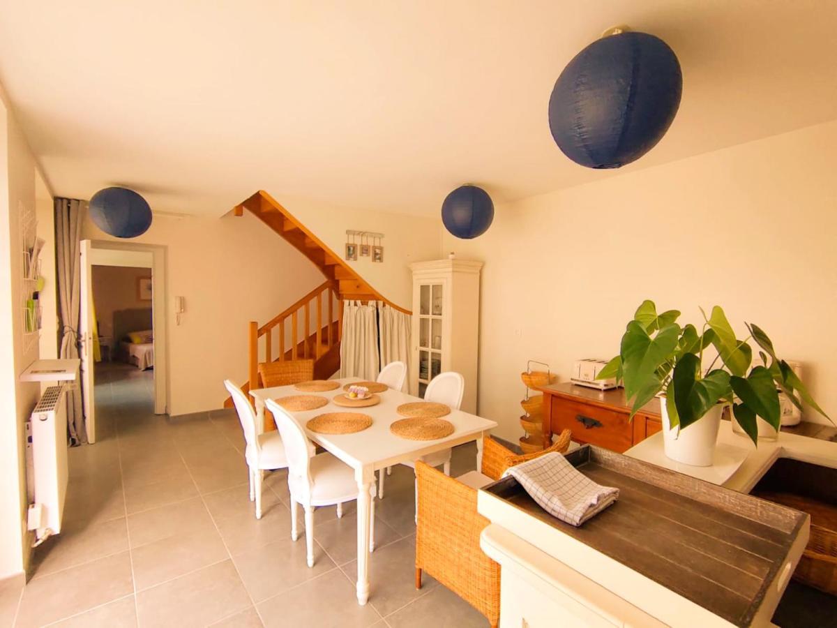 Le Grand Presbytère de Beaulieu Extérieur photo